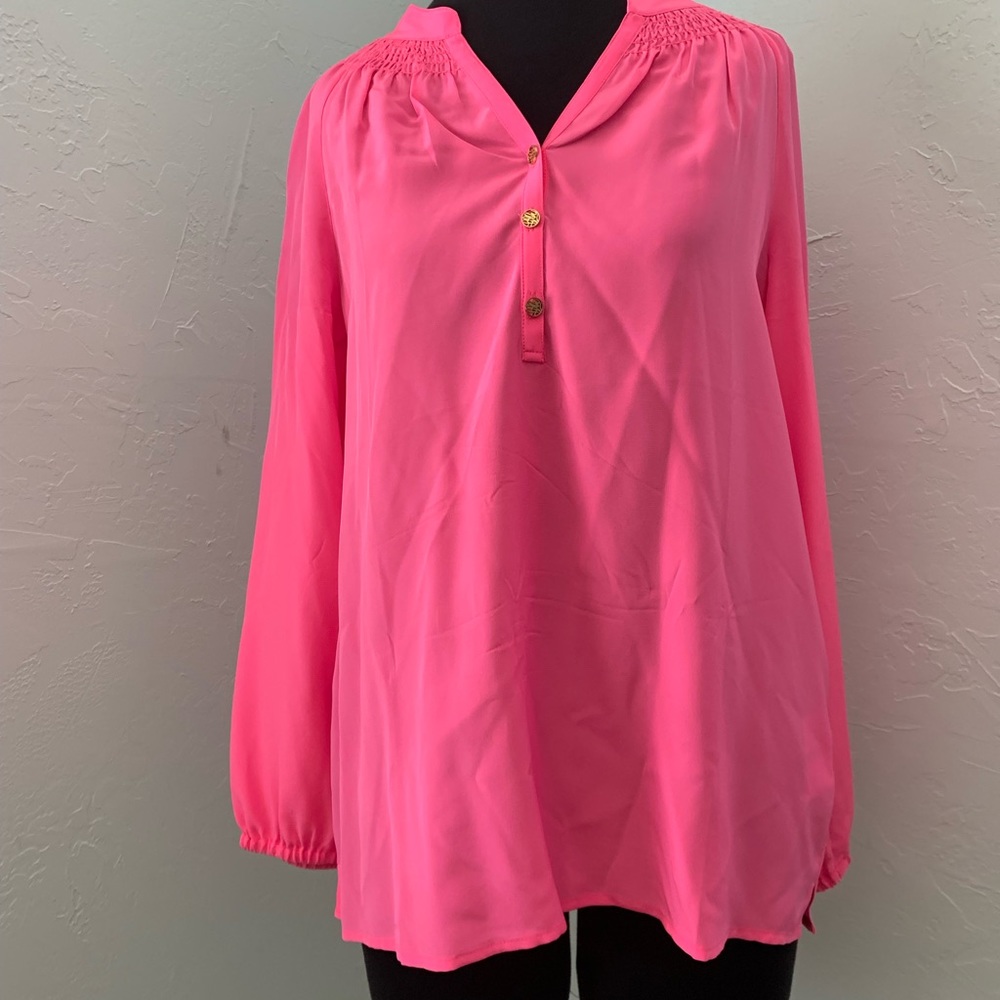 Lilly Pulitzer silk Elsa top size M. Bright Pink.